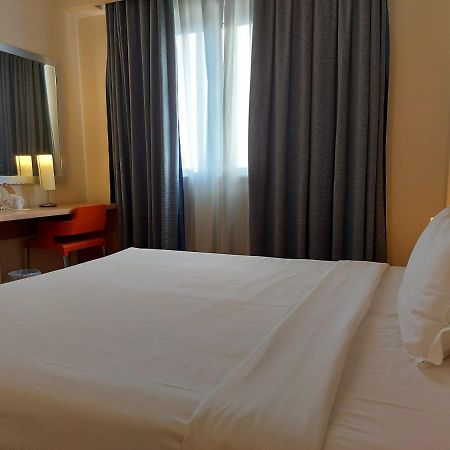 Phi Hotel Alcione Франкавілла-аль-Маре Екстер'єр фото