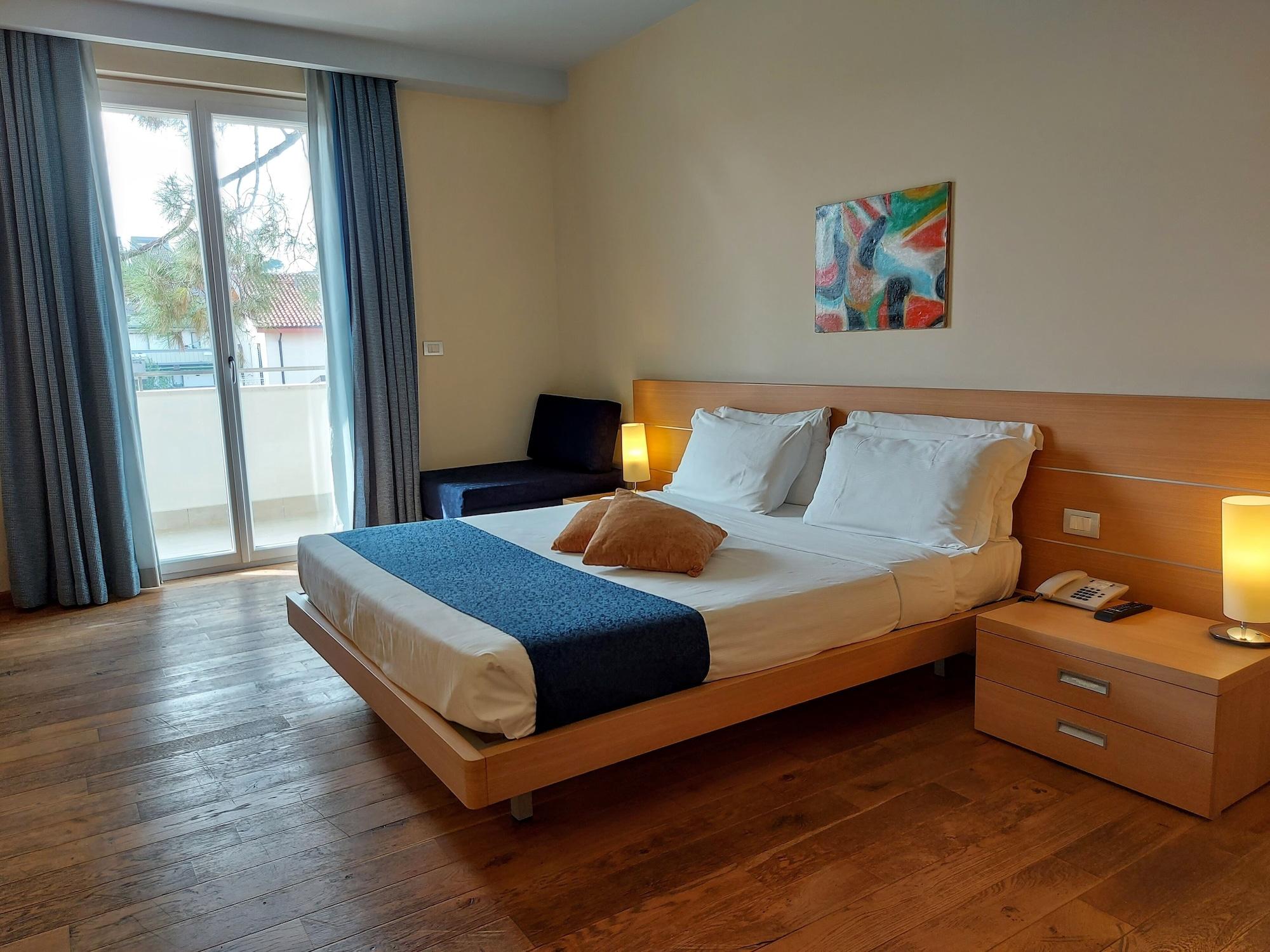 Phi Hotel Alcione Франкавілла-аль-Маре Екстер'єр фото