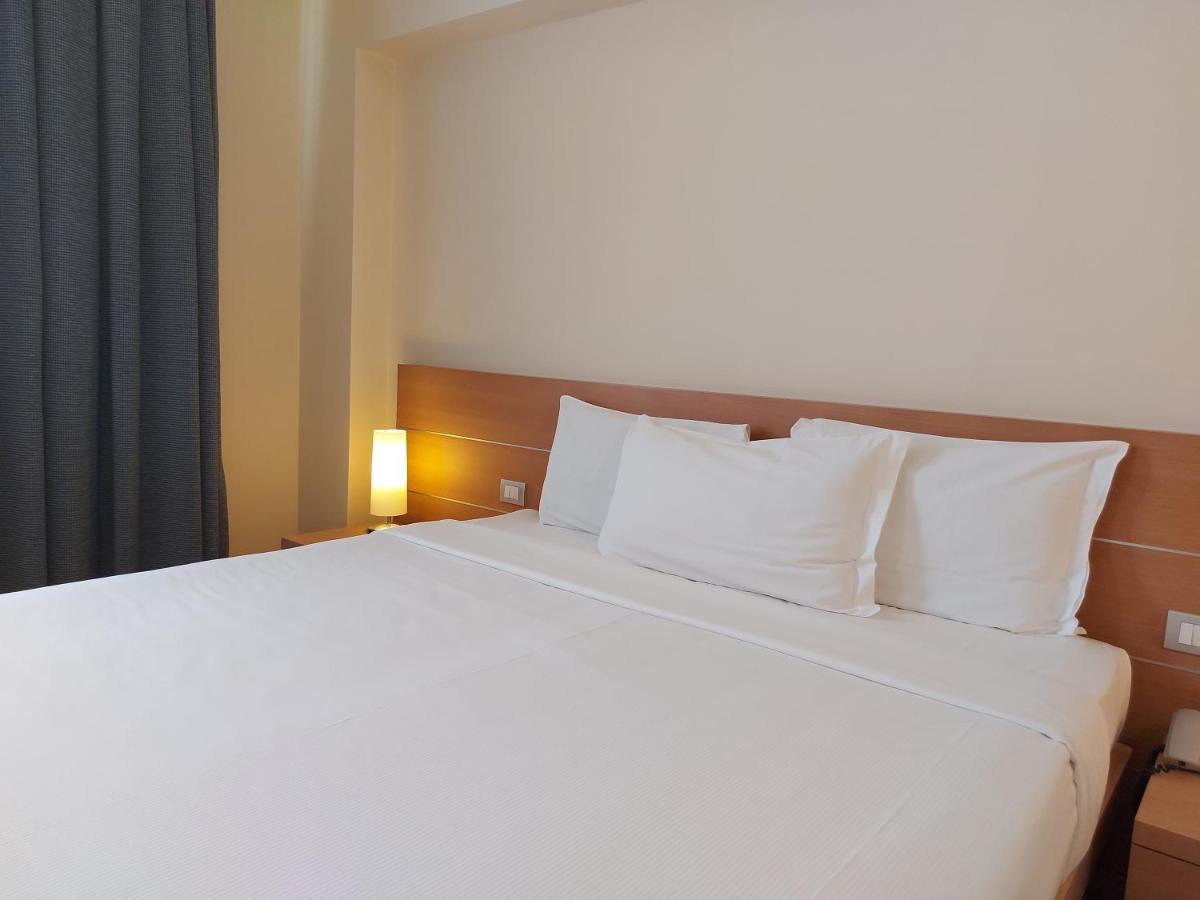 Phi Hotel Alcione Франкавілла-аль-Маре Екстер'єр фото