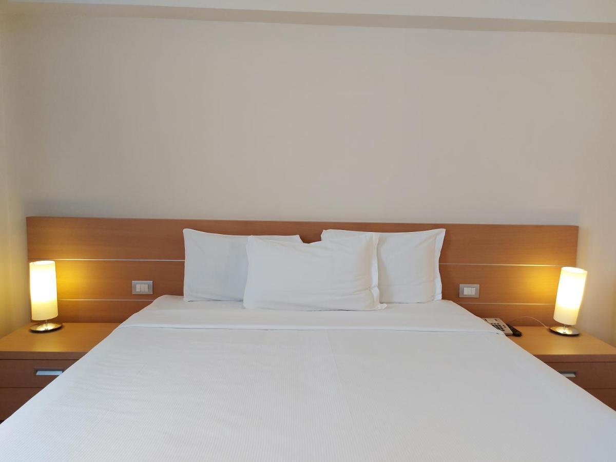 Phi Hotel Alcione Франкавілла-аль-Маре Екстер'єр фото