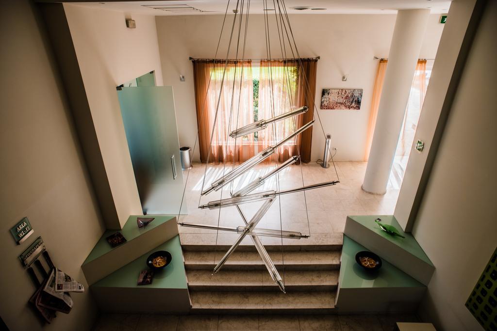 Phi Hotel Alcione Франкавілла-аль-Маре Екстер'єр фото